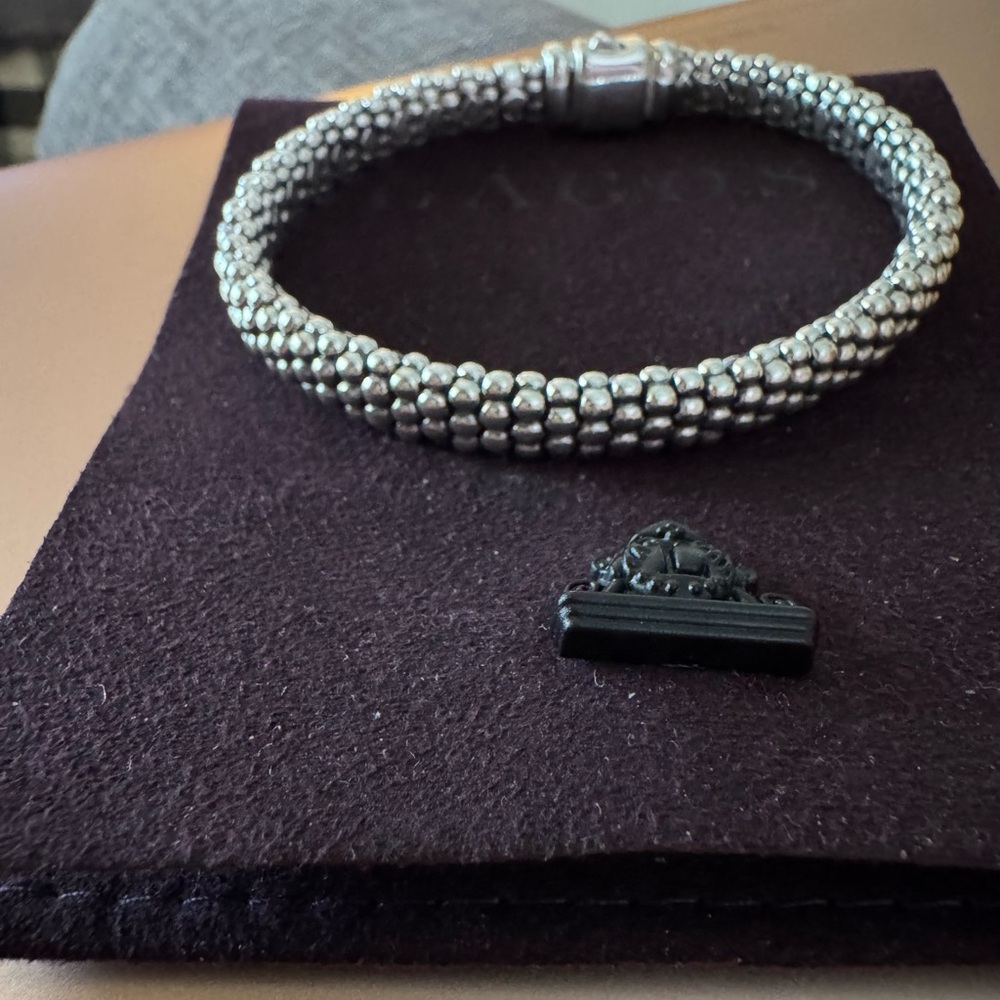 LAGOS Silver Caviar Beaded Bracelet 9mm, Size Large.